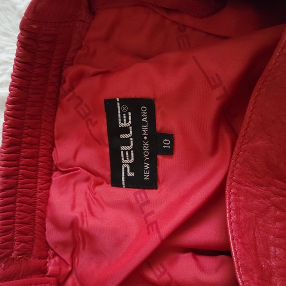 NWT Pelle Milan Vintage Red Leather Pencil Skirt Size 10 - Picture 4 of 5
